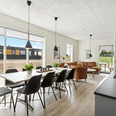 Dom wakacyjny Awesome In With Kitchen Løgstrup