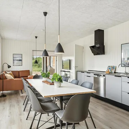 Awesome In With Kitchen